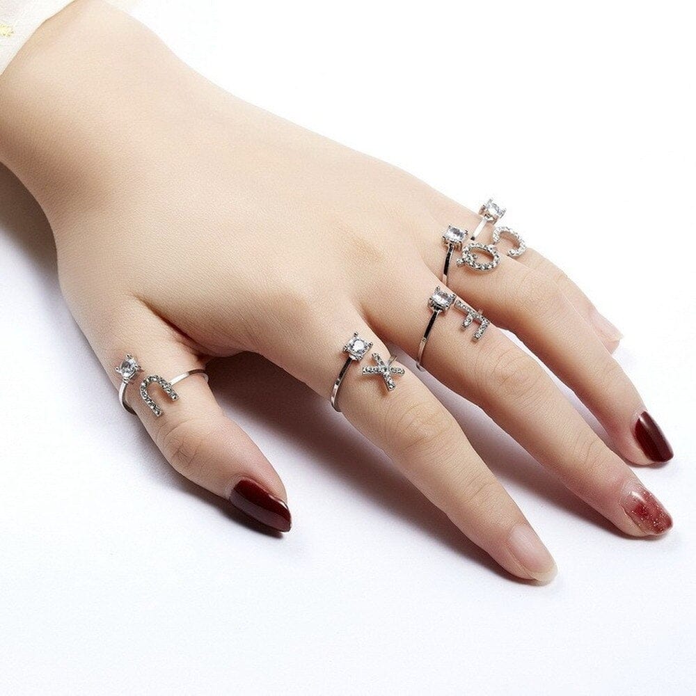 Khalee Samo Fashion A-Z 26 Letter Ring Gold Silver Rose Gold Personality Finger Rings Women Simple Elegant Jewelry Friendship Gift Wholesale