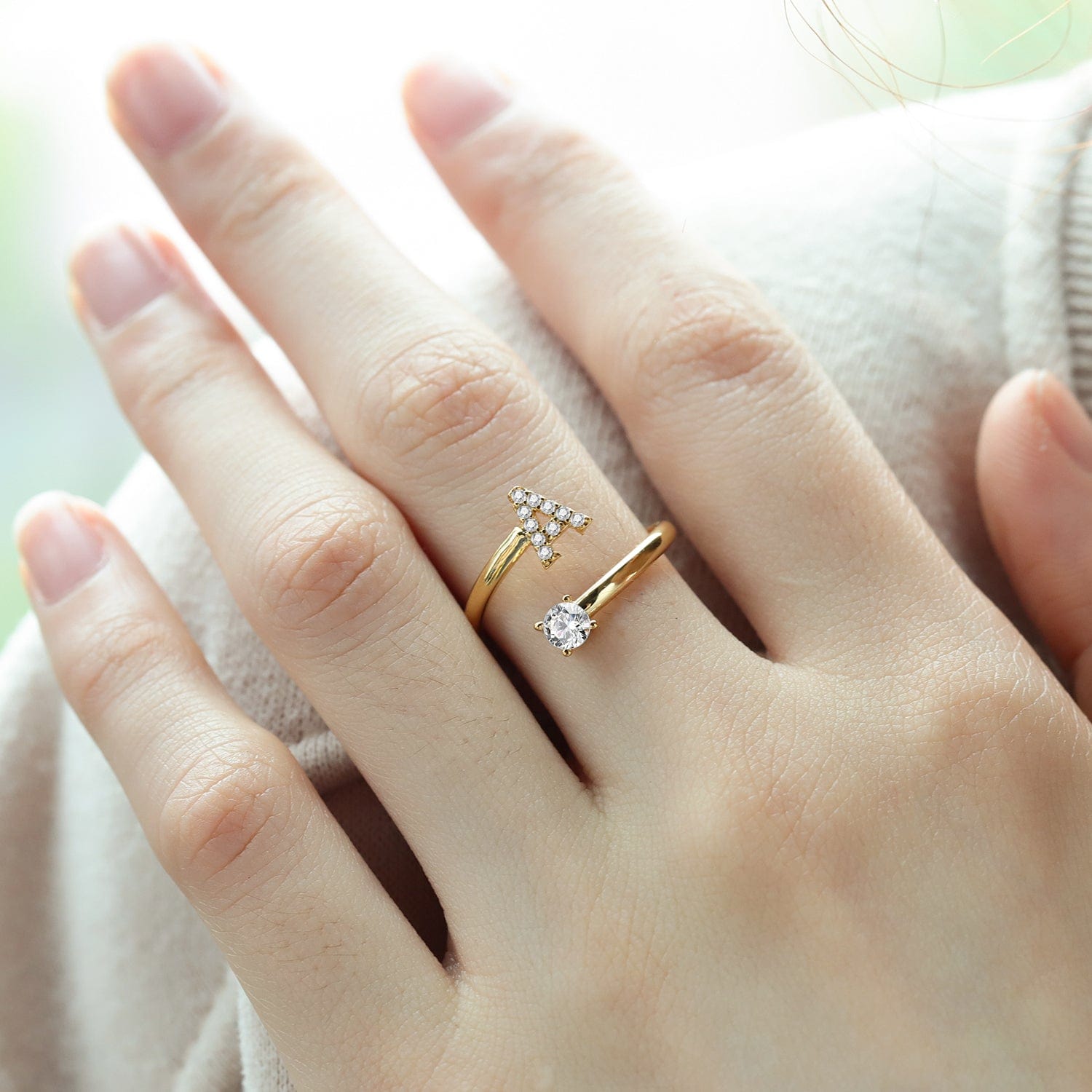 Khalee Samo Fashion A-Z 26 Letter Ring Gold Silver Rose Gold Personality Finger Rings Women Simple Elegant Jewelry Friendship Gift Wholesale